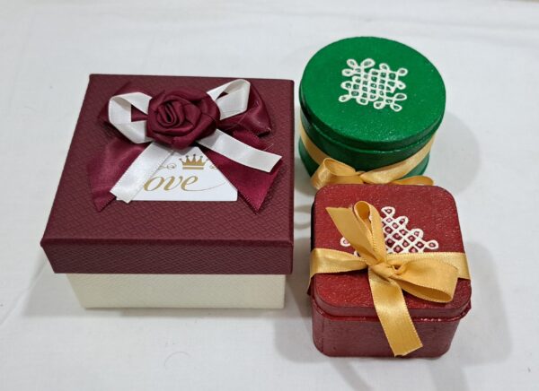 Kolam Tin Box IMG04